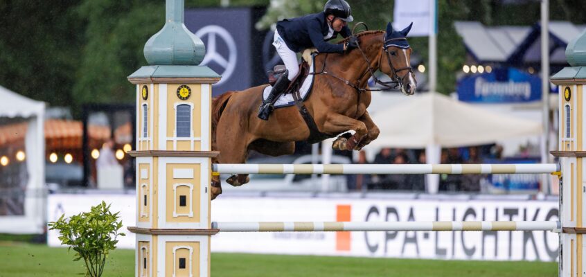 Tim Hoster und “Schelm” Claus gewinnen in Donaueschingen – Richard Vogel sorgt für Schrecksekunde