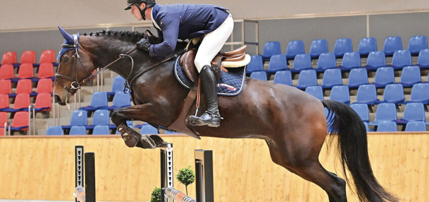 Trainingsbeginn der Oldenburger Winter-Kollektion in Vechta