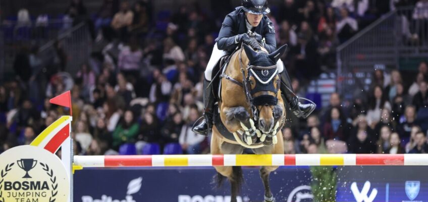 Gudrun Patteet gewinnt Weltranglisten-Springen in Poznan, Laurenz Buhl und Harm Lahde im Stechen