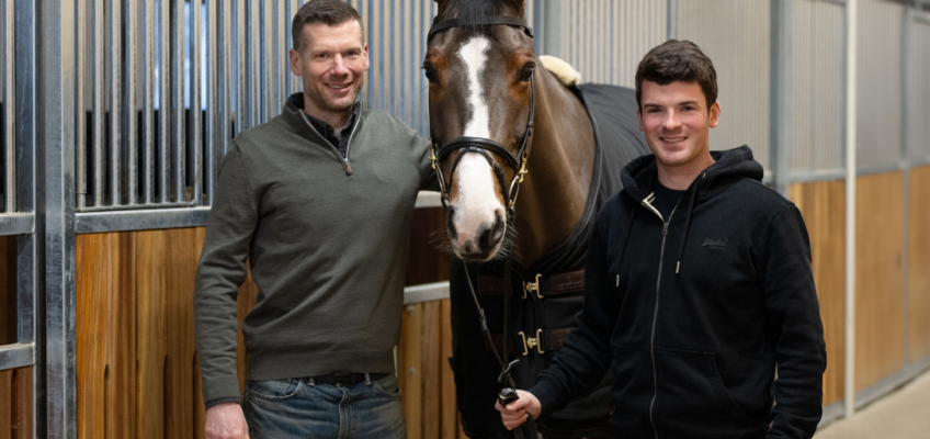 Springreiter Daniel Böttcher und Team bereichern Reitanlage Schweiger