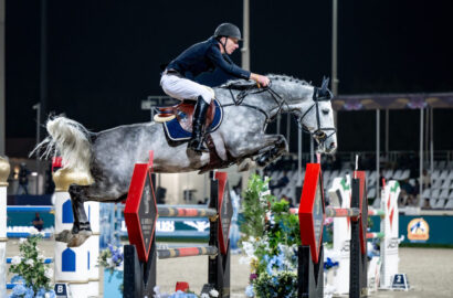 Jur Vrieling siegt vor Katrin Eckermann zum Auftakt beim CSIO5*Abu Dhabi